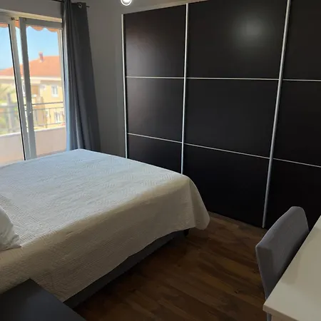 Apartman Modern Penthouse Kraljic Great Location & Terrace