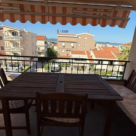 Apartman Modern Penthouse Kraljic Great Location & Terrace Zára